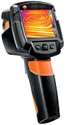Termovizní kamera Testo 870 byla vyvinuta ve spolupráci s odborníky specializujícími se na topné systémy, výstavby, údržby a facility management, speciálně pro vaše požadavky - například, zjištění úniku látek, vyhledávání tepelných mostů nebo pro detekci přehřátých spojů. Velký displej, vysoce kvalitní detektor, široké zorné pole a jeho jednoduché ovládání umožňuje termokameře Testo 870, lépe, rychleji a produktivněji pracovat. Termovizní kamera Testo 870 byla vyvinuta ve spolupráci s odborníky specializujícími se na topné systémy, výstavby, údržby a facility management, speciálně pro vaše požadavky - například, zjištění úniku látek, vyhledávání tepelných mostů nebo pro detekci přehřátých spojů. Velký displej, vysoce kvalitní detektor, široké zorné pole a jeho jednoduché ovládání umožňuje termokameře Testo 870, lépe, rychleji a produktivněji pracovat.